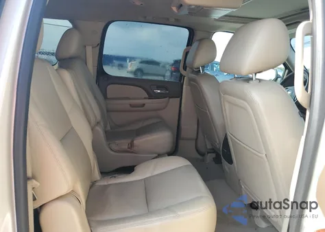 2012 Chevrolet Suburban C1500 Ltz из США, поврежденный, VIN 1GNSCKE04CR163228